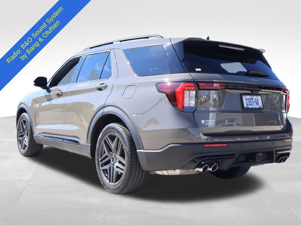 Used 2026 Ford Explorer ST w/ Sun And Sound Package AWD/4WD image 3