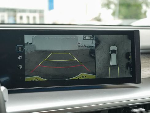 New 2026 Hyundai Ioniq 9 SEL image 28