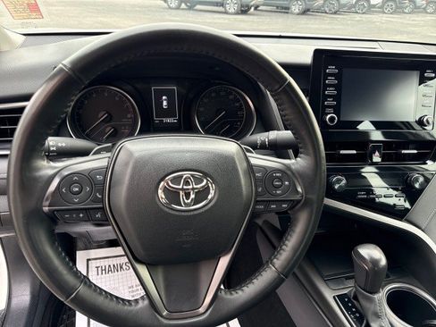 Used 2024 Toyota Camry SE FWD image 17