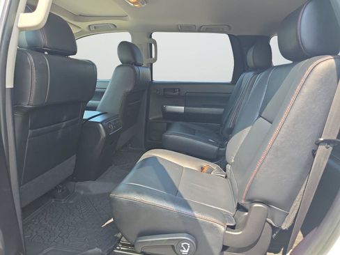 Used 2020 Toyota Sequoia TRD Pro AWD/4WD image 20