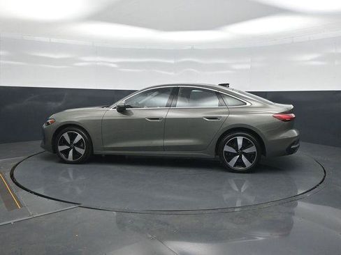 Used 2025 Audi A5 2.0T Premium Plus w/ Premium Plus AWD/4WD image 4