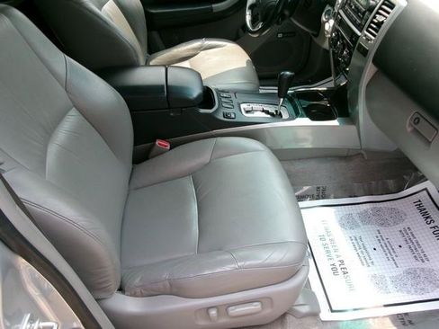 Used 2006 Toyota 4Runner Limited AWD/4WD image 20