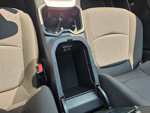 Used 2025 Toyota RAV4 XLE w/ Convenience Package AWD/4WD image 30