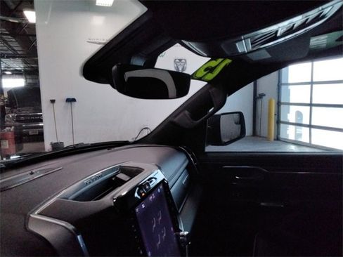 Used 2025 RAM 1500 Laramie image 25