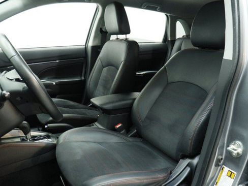 Used 2022 Mitsubishi Outlander Sport SE FWD image 8