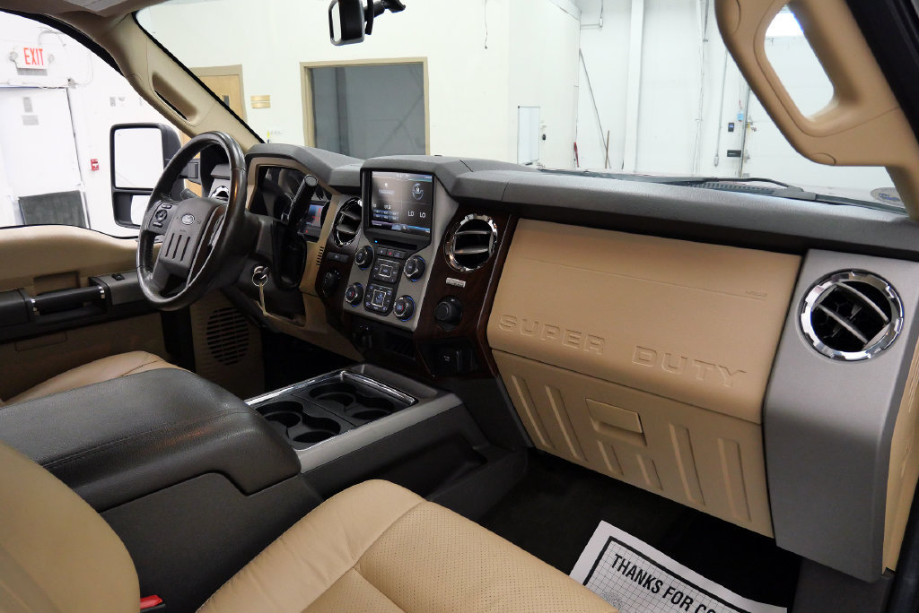 Used 2014 Ford F250 Lariat w/ Camper Package AWD/4WD image 19