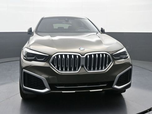 Used 2023 BMW X6 xDrive40i w/ Premium Package AWD/4WD image 2