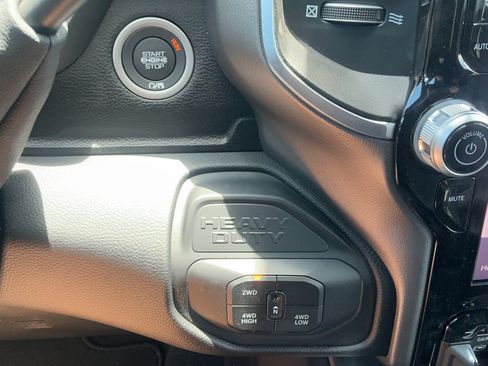 New 2026 RAM 2500 Big Horn AWD/4WD image 26