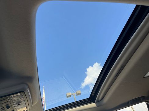 Used 2022 Toyota 4Runner TRD Off-Road Premium image 25