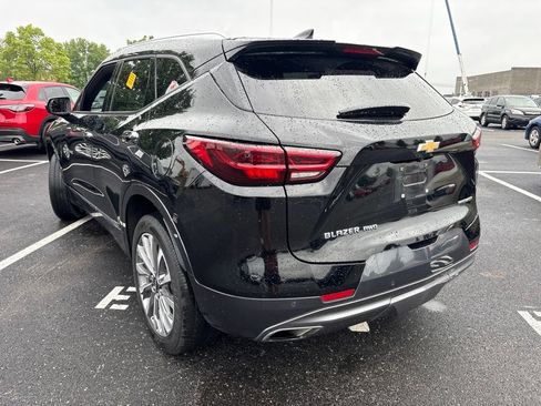Used 2023 Chevrolet Blazer Premier AWD/4WD image 8