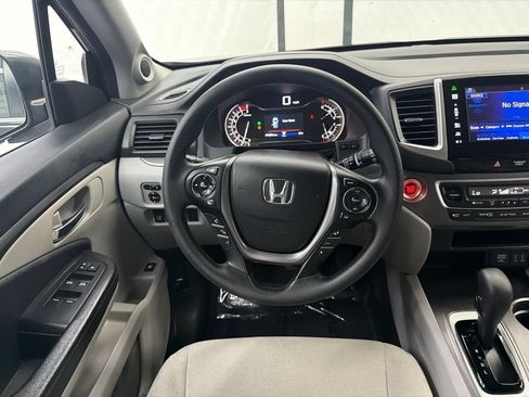Used 2016 Honda Pilot EX image 22