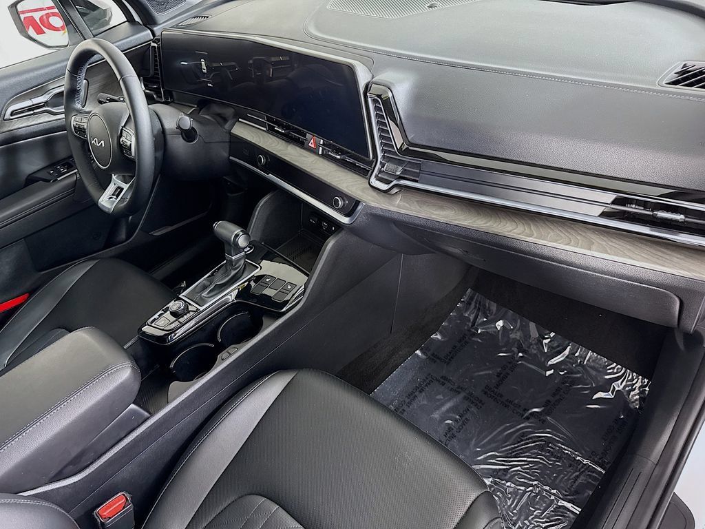 Certified 2024 Kia Sportage X-Line w/ X-Line Premium Package AWD/4WD image 34