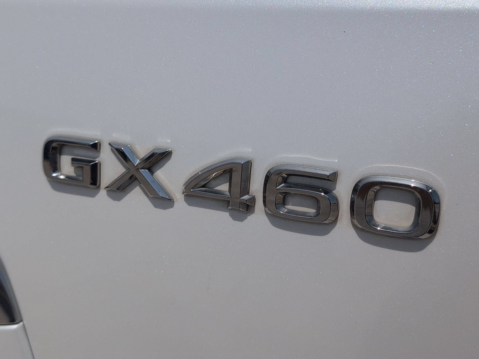 Used 2023 Lexus GX 460 Luxury w/ Sport Design Package AWD/4WD image 34
