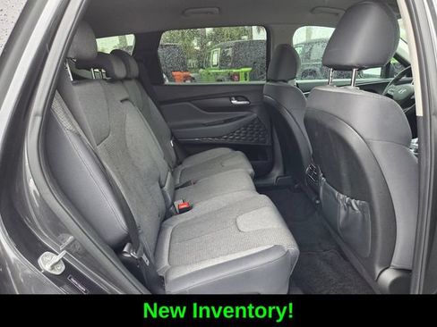 Used 2022 Hyundai Santa Fe SEL FWD image 16