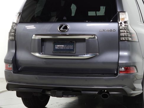 Used 2023 Lexus GX 460 Premium AWD/4WD image 10
