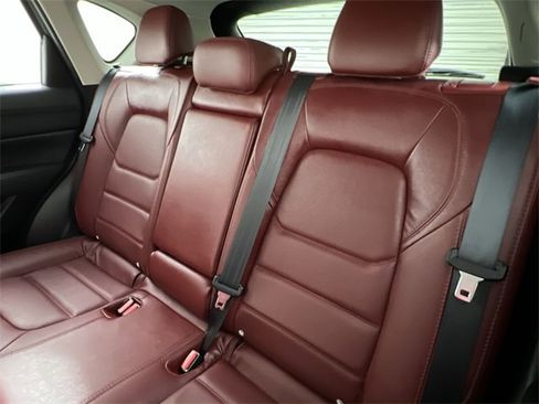 Certified 2023 MAZDA CX-5 Carbon Edition image 23