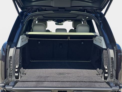 New 2026 Land Rover Range Rover SE AWD/4WD image 12