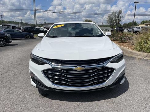 Used 2025 Chevrolet Malibu LT FWD image 9