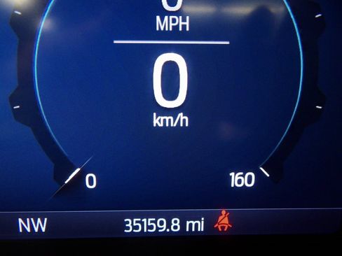 Used 2024 Ford F250 Lariat w/ Black Appearance Package image 12