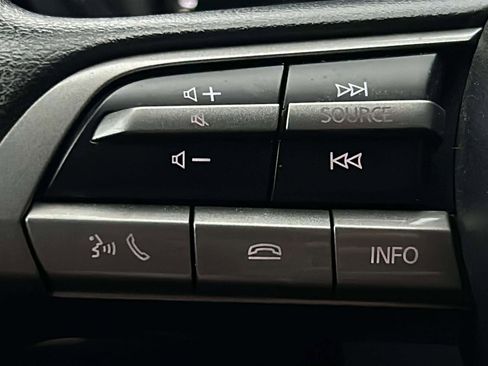 Used 2021 MAZDA MAZDA3 s image 28