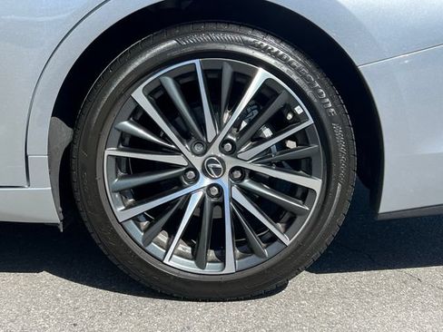 Used 2025 Lexus ES 350 w/ Premium Package FWD image 11