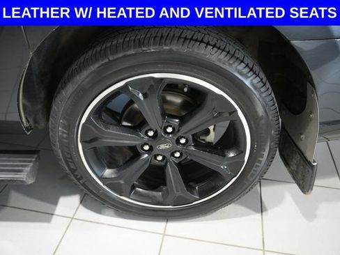 Used 2022 Ford Expedition Max Limited AWD/4WD image 13