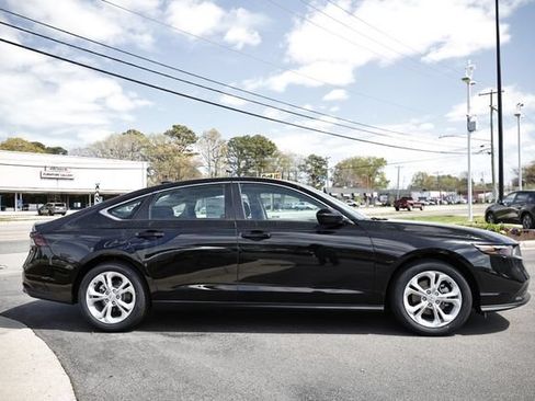 New 2026 Honda Accord LX image 15