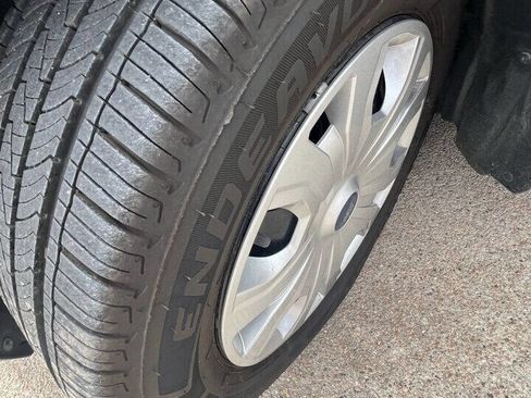 Used 2019 Ford Transit Connect XL image 9