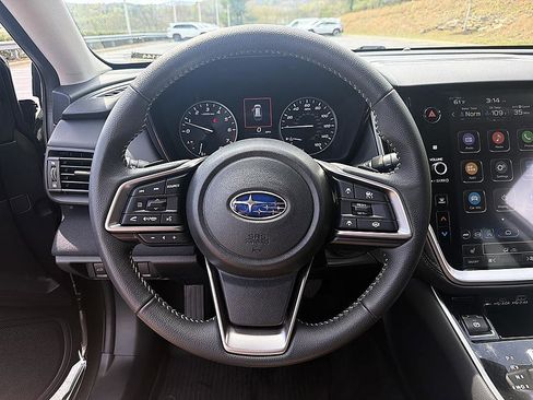 Used 2025 Subaru Outback Premium w/ Popular Package #1A AWD/4WD image 13