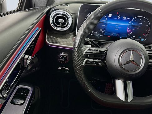 Used 2024 Mercedes-Benz CLE 300 4MATIC Coupe image 10