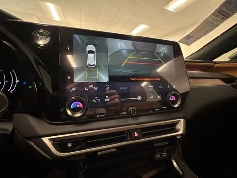 Used 2023 Lexus RX 350 Premium Plus w/ Cold Area Package image 15