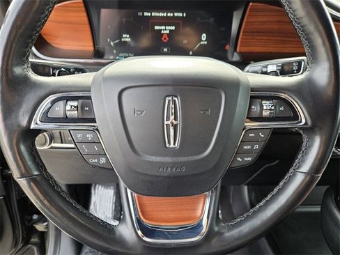Used 2019 Lincoln Navigator Select w/ Technology Package image 26