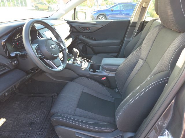 Used 2022 Subaru Outback AWD/4WD image 3