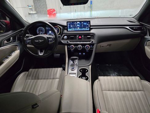 Used 2022 Genesis G70 3.3T AWD/4WD image 34