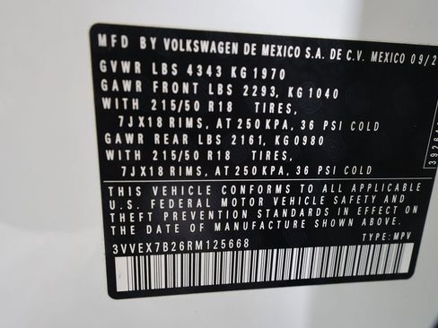 Used 2024 Volkswagen Taos SE image 30