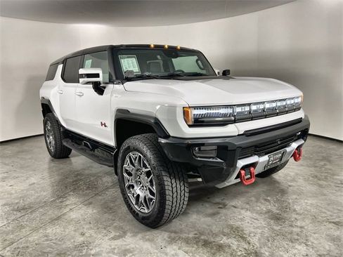 Used 2024 GMC Hummer EV 3X w/ LPO, Illumination Package image 2