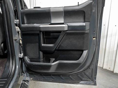 Used 2016 Ford F150 XLT w/ Equipment Group 302A Luxury image 44