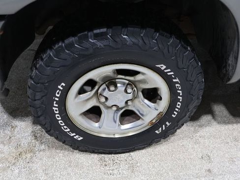 Used 2005 Dodge Ram 1500 Truck SLT w/ Trailer Tow Group image 14