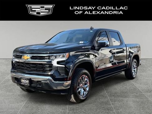 Used 2022 Chevrolet Silverado 1500 LT image 1