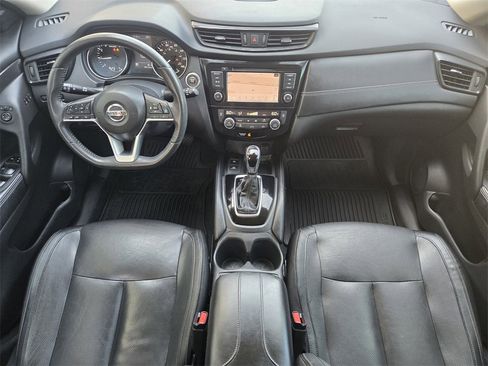 Used 2019 Nissan Rogue SL image 24