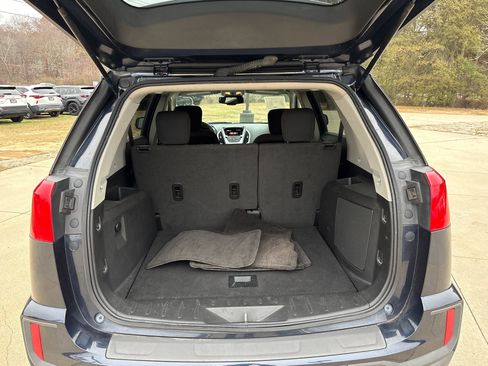 Used 2016 GMC Terrain SLE image 28