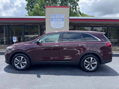 Used 2020 Kia Sorento FWD V6 image 1