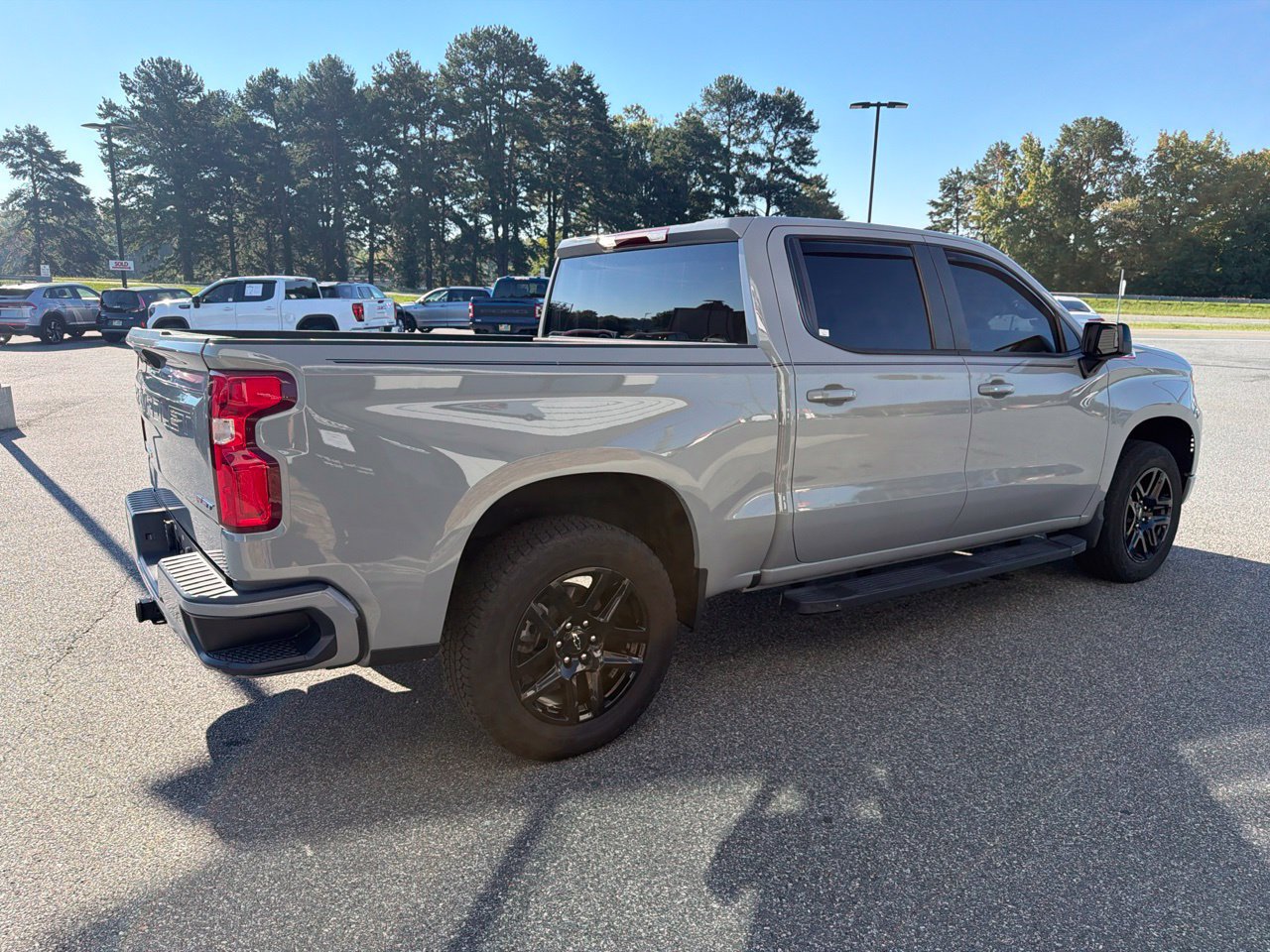 Used 2024 Chevrolet Silverado 1500 RST w/ Z71 Off-Road Package AWD/4WD image 10