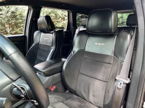 Used 2015 Jeep Grand Cherokee SRT AWD/4WD image 9