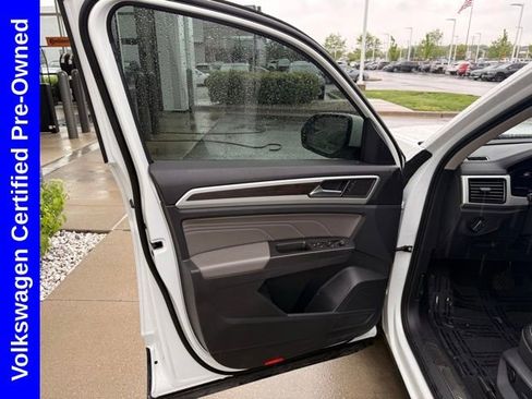 Used 2022 Volkswagen Atlas SE AWD/4WD image 18