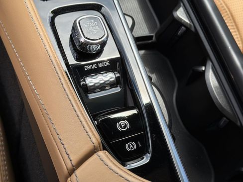 Used 2019 Volvo XC90 T6 Inscription w/ Luxury Package AWD/4WD image 43