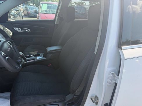 Used 2015 GMC Terrain SLE FWD image 10