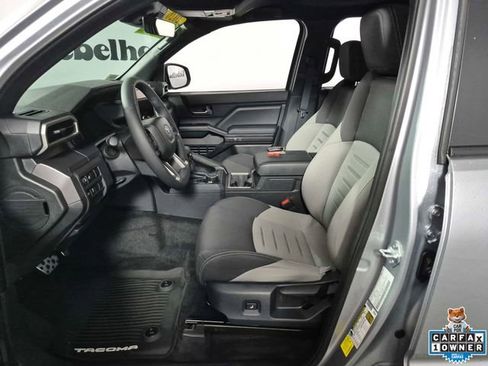 Used 2026 Toyota Tacoma TRD Sport AWD/4WD image 9