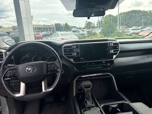 Used 2024 Toyota Tundra SR5 AWD/4WD image 27