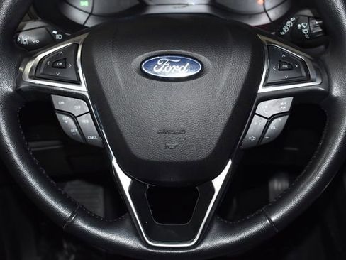 Used 2024 Ford Edge SEL image 24